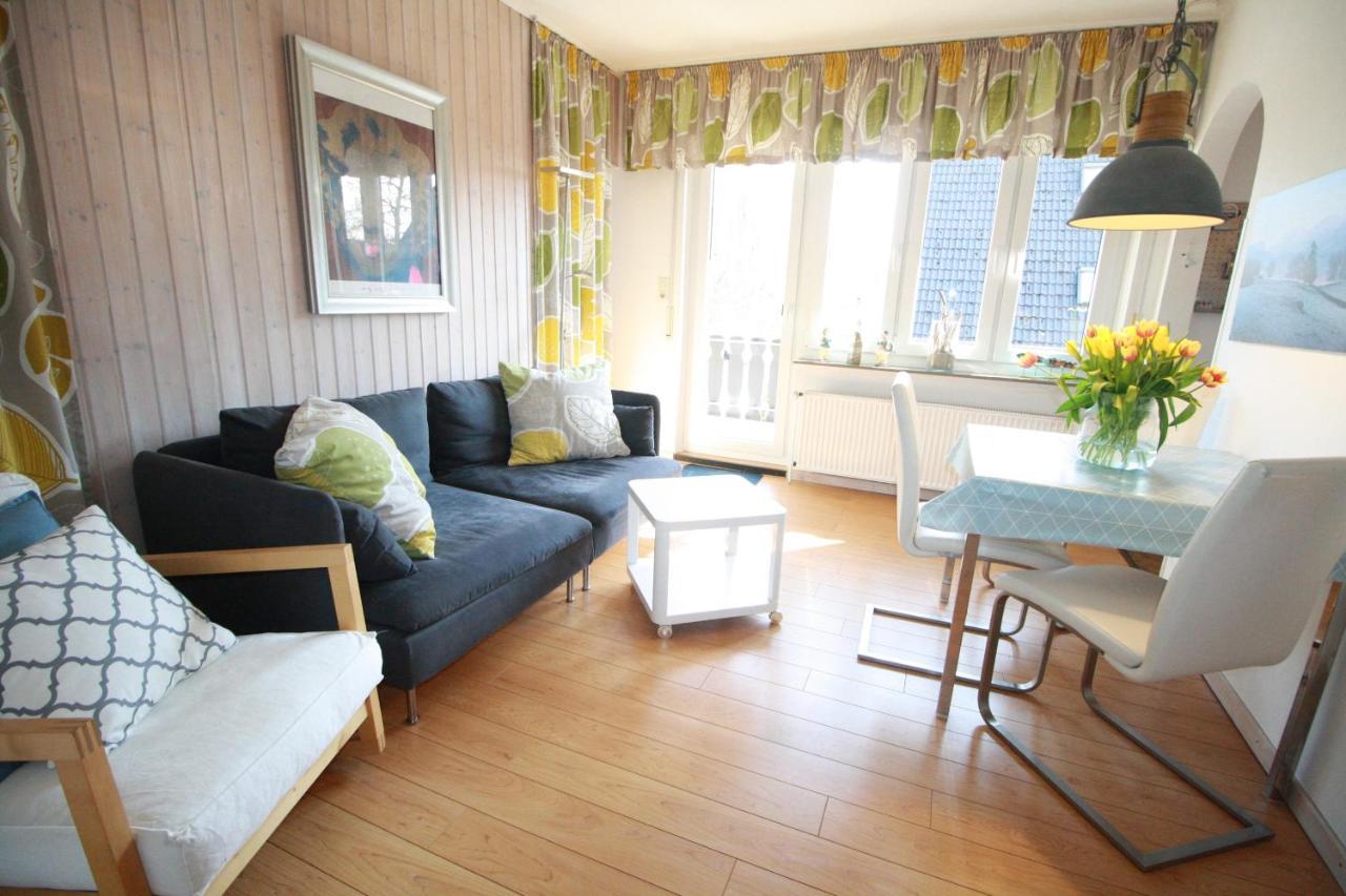 Haus Schilling Lejlighed Esens Eksteriør billede